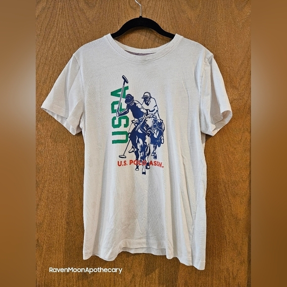 3 Boys Polo Shirts - Picture 2 of 12